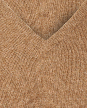 William Lockie V-hals Lamswol Pullover | Driftwood