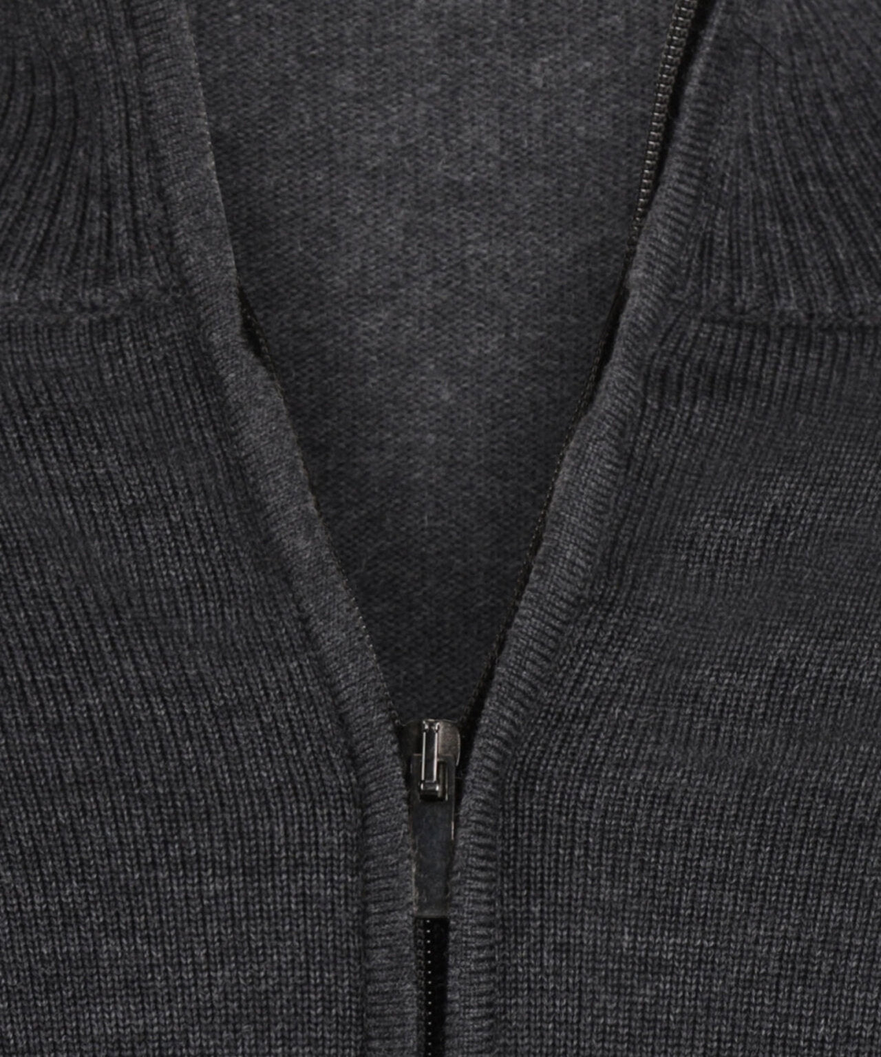 Merino Rits Vest | Charcoal