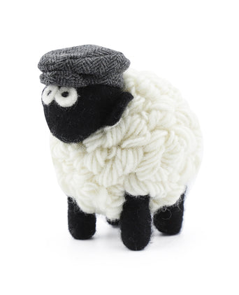 Knitted Sheep with Hat | Design