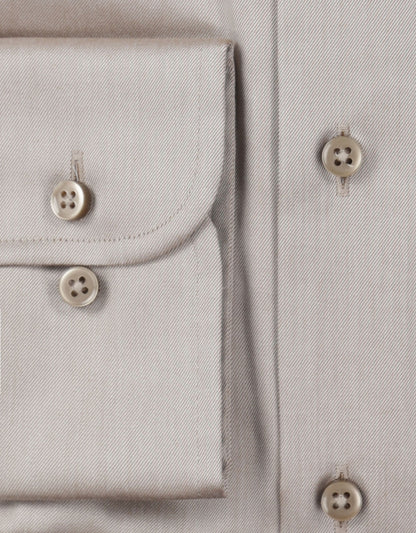 Hemd mit halbgespreiztem Kragen | Beige