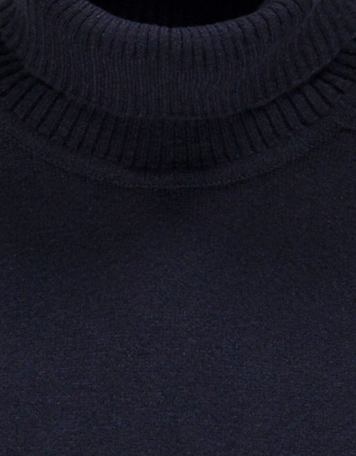 William Lockie Coltrui Lamswol | Navy