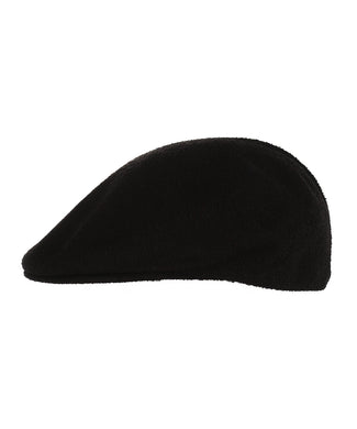 Nieuwe hoeden en petten